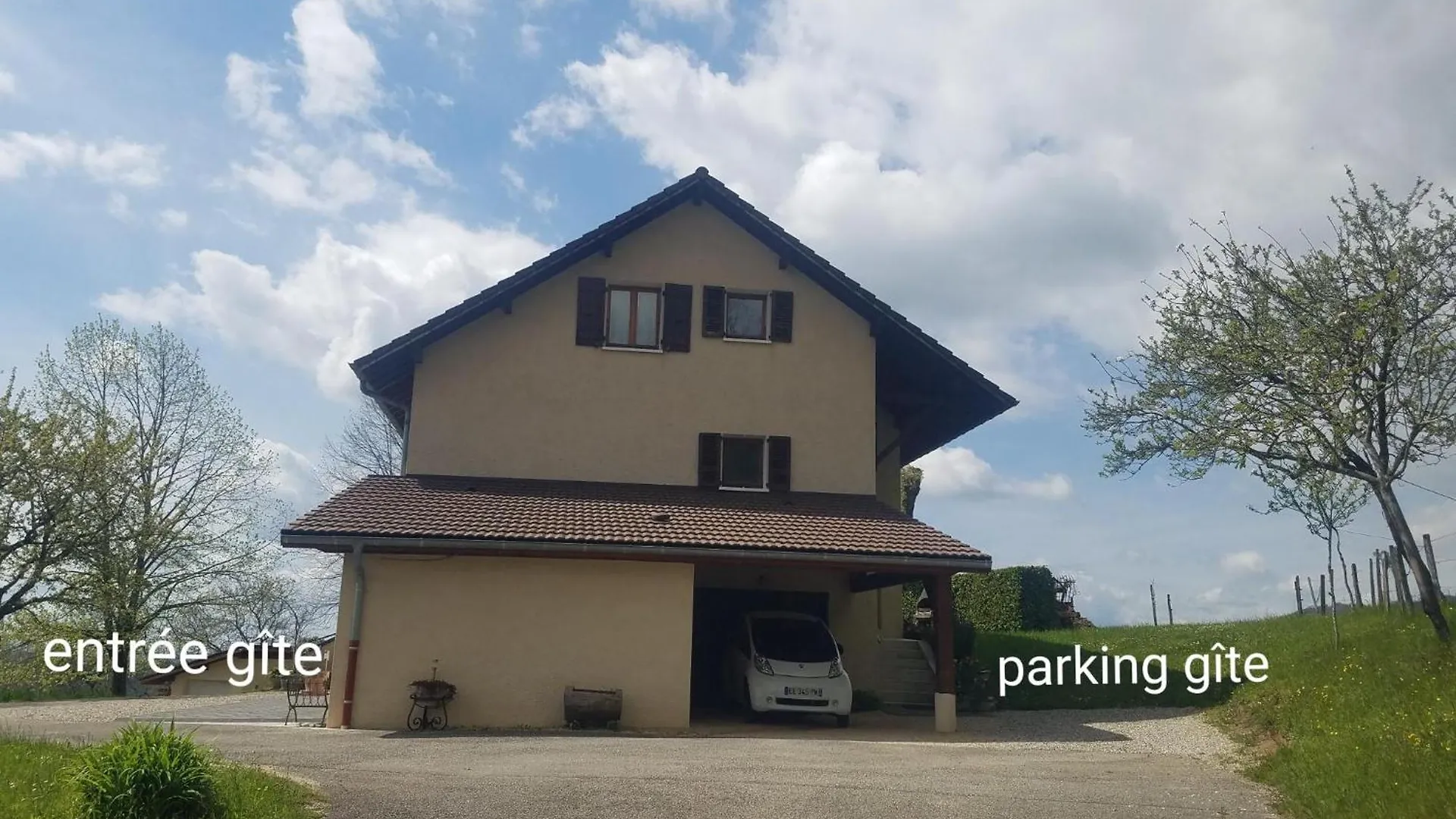 Appartement Un Pied Devant L'Autre Sainte-Marie-D'Alvey
